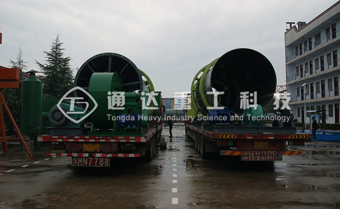 新疆十萬噸有機無機復混肥生產線發(fā)貨